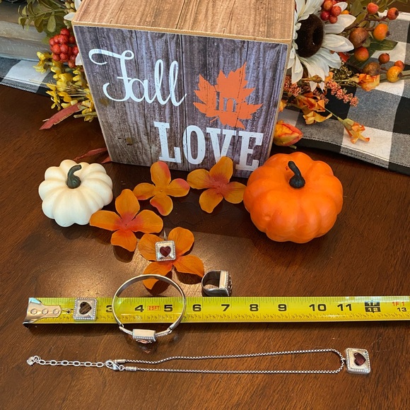 Brighton OPEN HEARTED Pink Crystal Heart Necklace Bracelet Earrings & Ring set - Picture 14 of 16